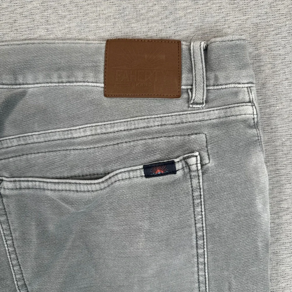 Faherty Brand Movement 5-Pocket Pants Mens 38x32 Grey Stretch Straight Preppy